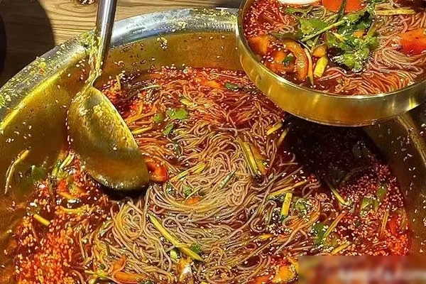 佳木斯拌冷面技术配方和视频教程-爆汁配方社