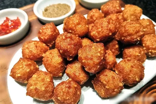 图片[1]-老北京干炸丸子视频教程-爆汁配方社