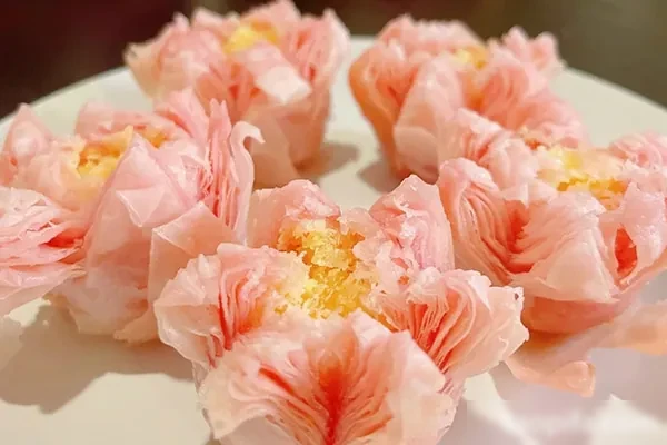 图片[1]-小包酥3重奏：双色百合酥 荷花酥 莲花酥技术-爆汁配方社