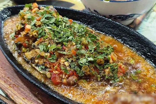 网红铁板鲫鱼技术配方和视频教程-爆汁配方社