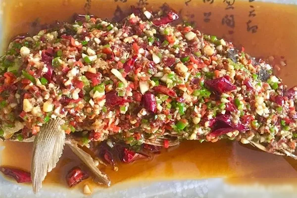 招牌蒜香鱼视频教程-爆汁配方社