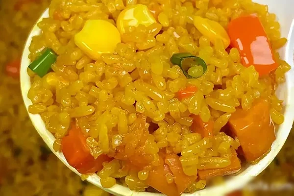 咖喱鸡焖饭技术配方和视频教程-爆汁配方社