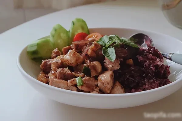 九层塔香鸡视频教程-爆汁配方社