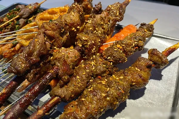 红柳大串烤牛肉技术配方和视频教程-爆汁配方社