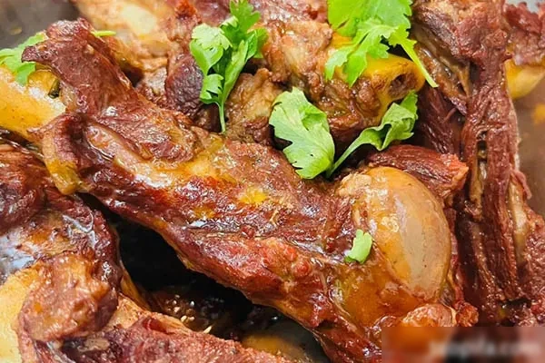 特色麻辣羊棒骨，羊拐筋，羊蝎子视频教程-爆汁配方社