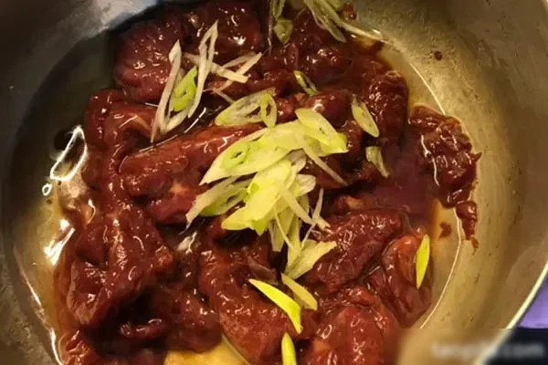 图片[1]-粤菜腌牛肉技术配方和视频教程-爆汁配方社