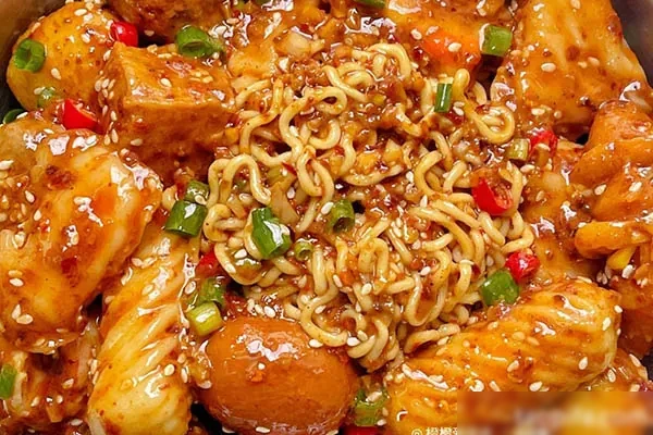 图片[1]-实体店麻辣拌技术配方资料-爆汁配方社