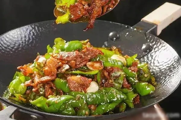 图片[1]-湖南肉炒肉视频教程-爆汁配方社