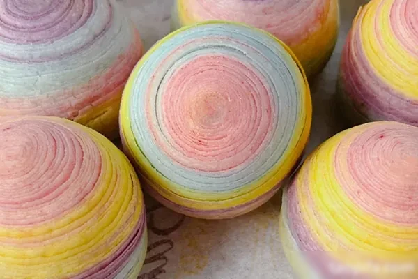 图片[1]-螺旋蛋黄酥视频教程-爆汁配方社