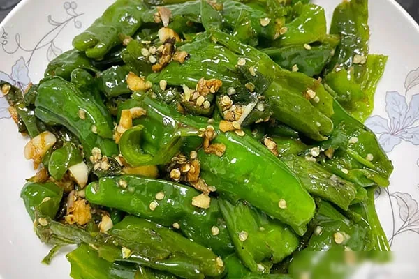 虎皮青椒和苦瓜煎蛋视频教程-爆汁配方社