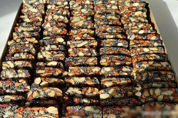 图片[1]-黑芝麻红枣核桃养颜糕技术配方和视频教程-爆汁配方社