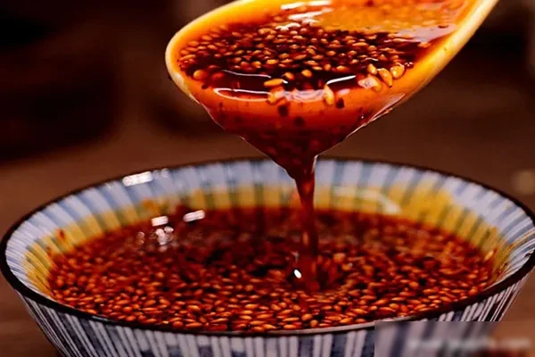 图片[1]-自制辣椒油教程-爆汁配方社